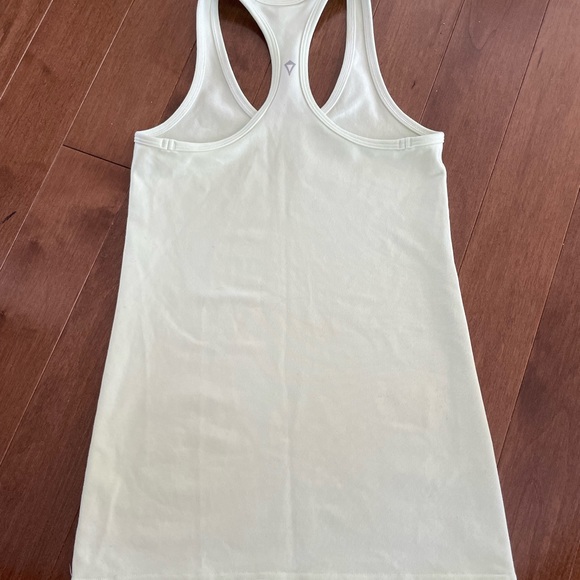 ivivva tank // light green // 12 - Picture 2 of 2